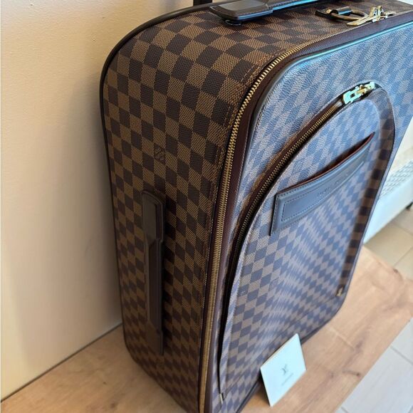 Authentic Louis Vuitton pegase 55 damier ebene - Picture 4 of 9